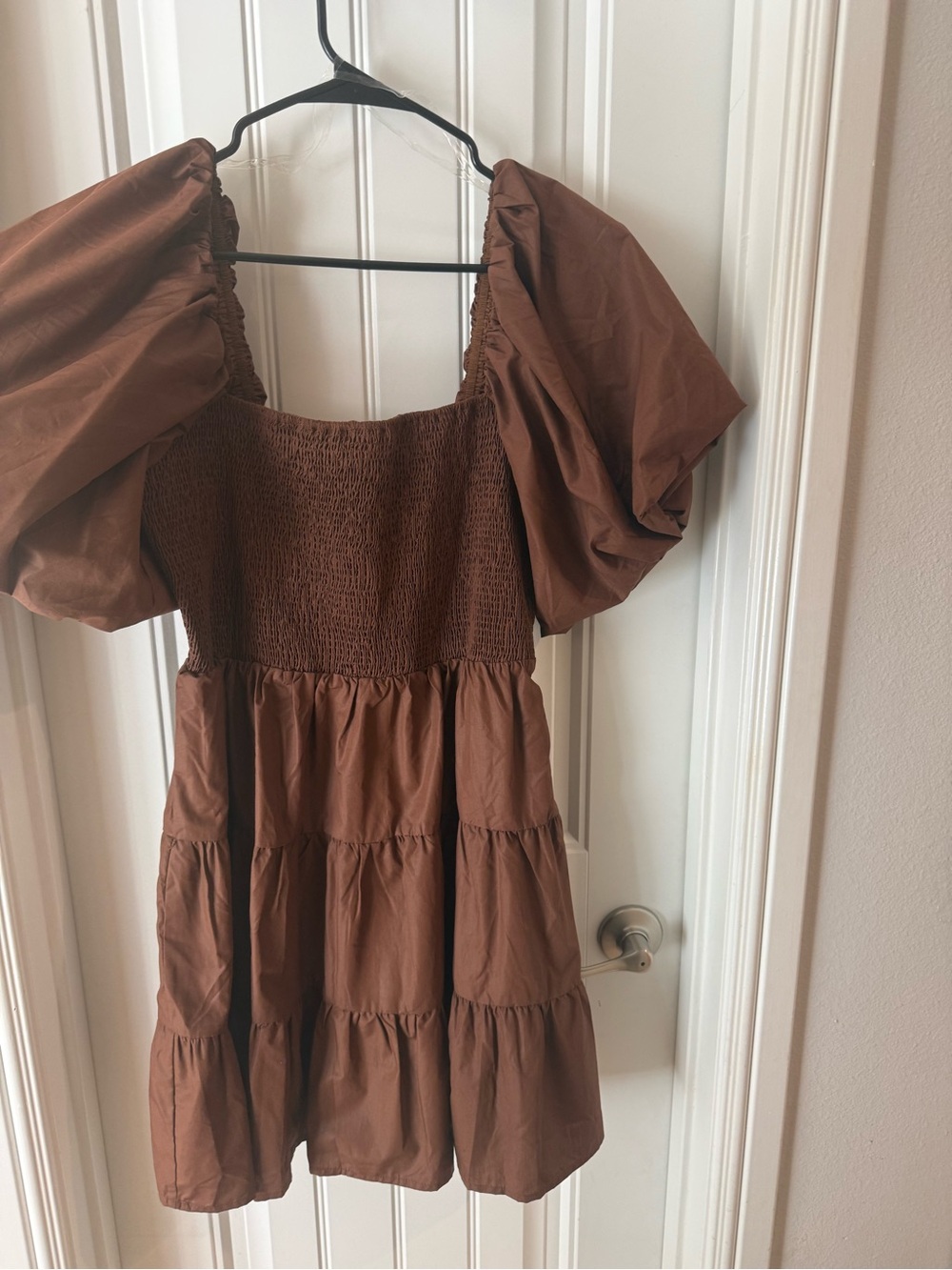 entro Chocolate Brown Smocked Puff Sleeve Mini Dress - Picture 4 of 4